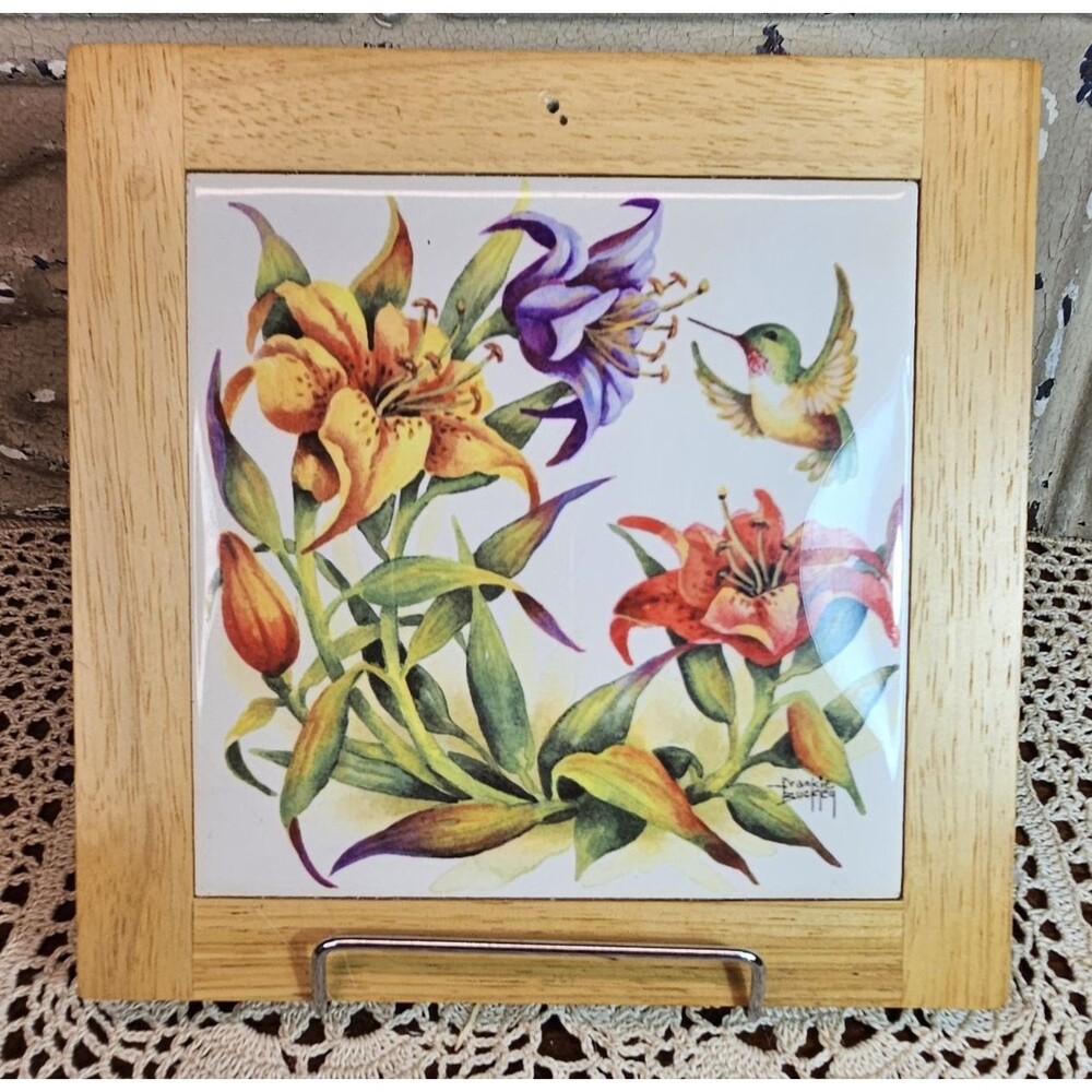 Frankie Buckley Ceramic Tile Hummingbird Trivet Framed w/ Light Wood (read)